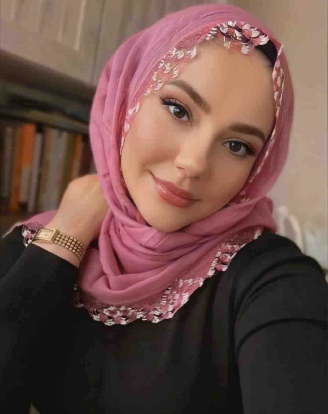Altınkum Zarif ve Güçlü Kadın Escort Bayan Reyhan