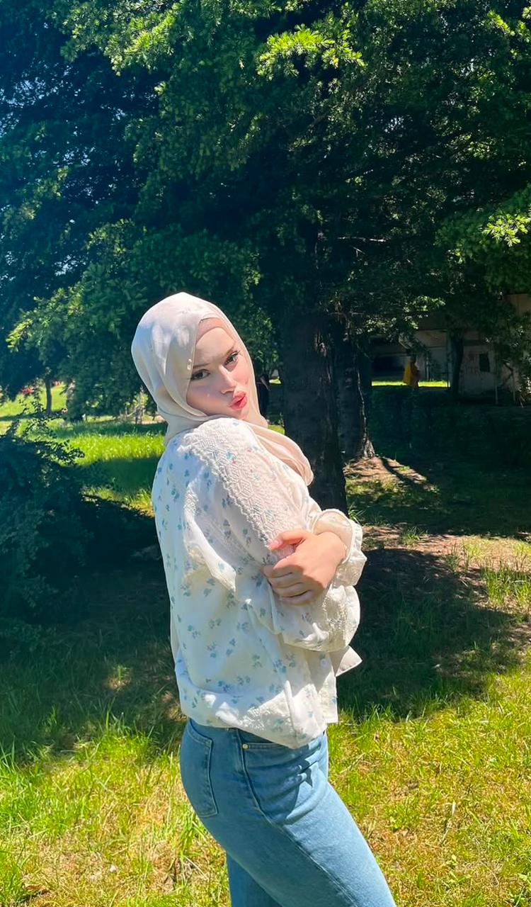 Ağa Sürprizli Kadın Escort Melek