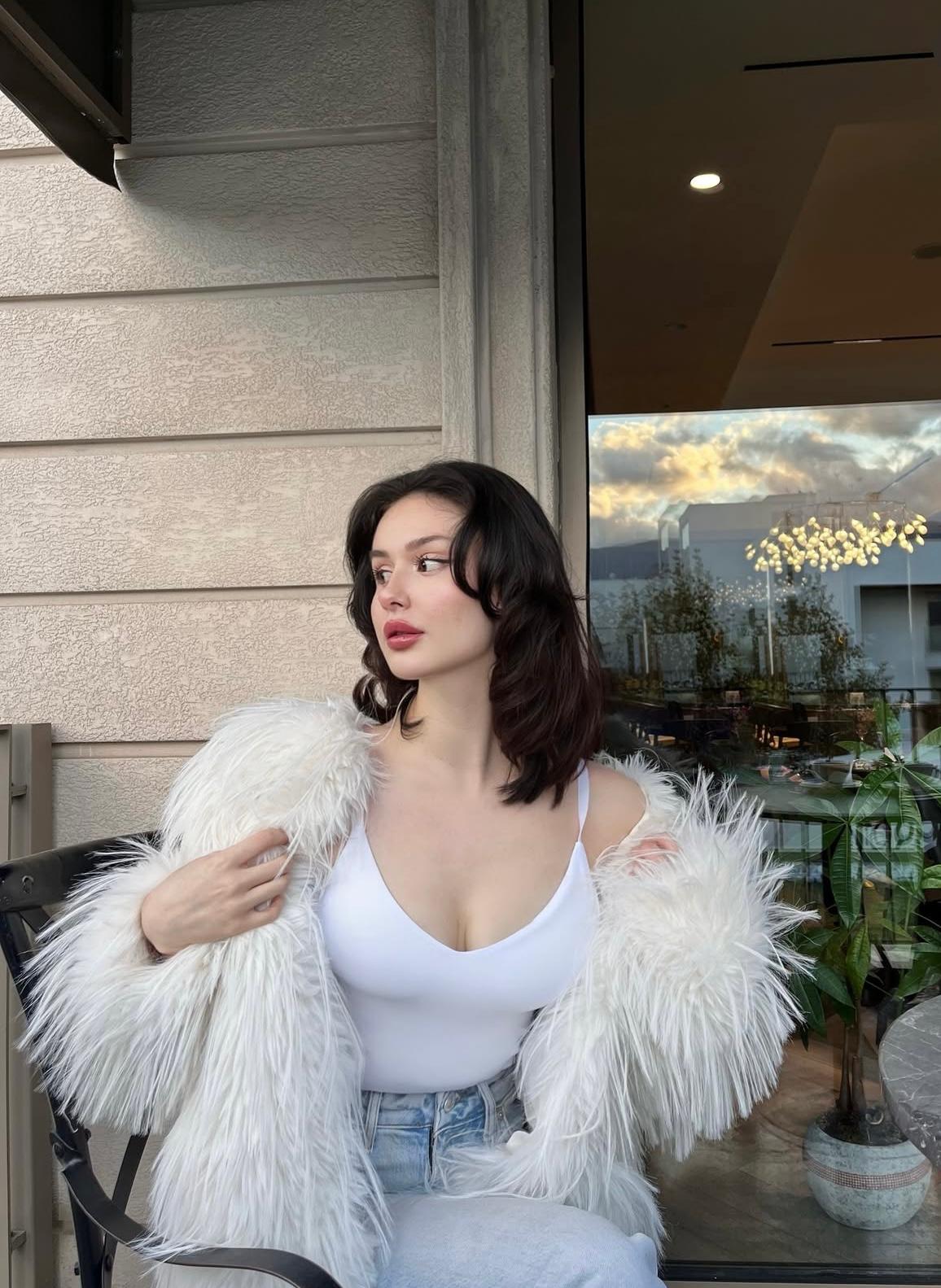Ağa Kosovalı Escort Bayan Halime